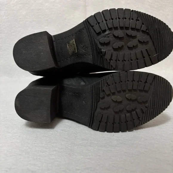 Dream Pairs Women's Black Chunky Heal Mid calf Boot US8.5 - Picture 7 of 11